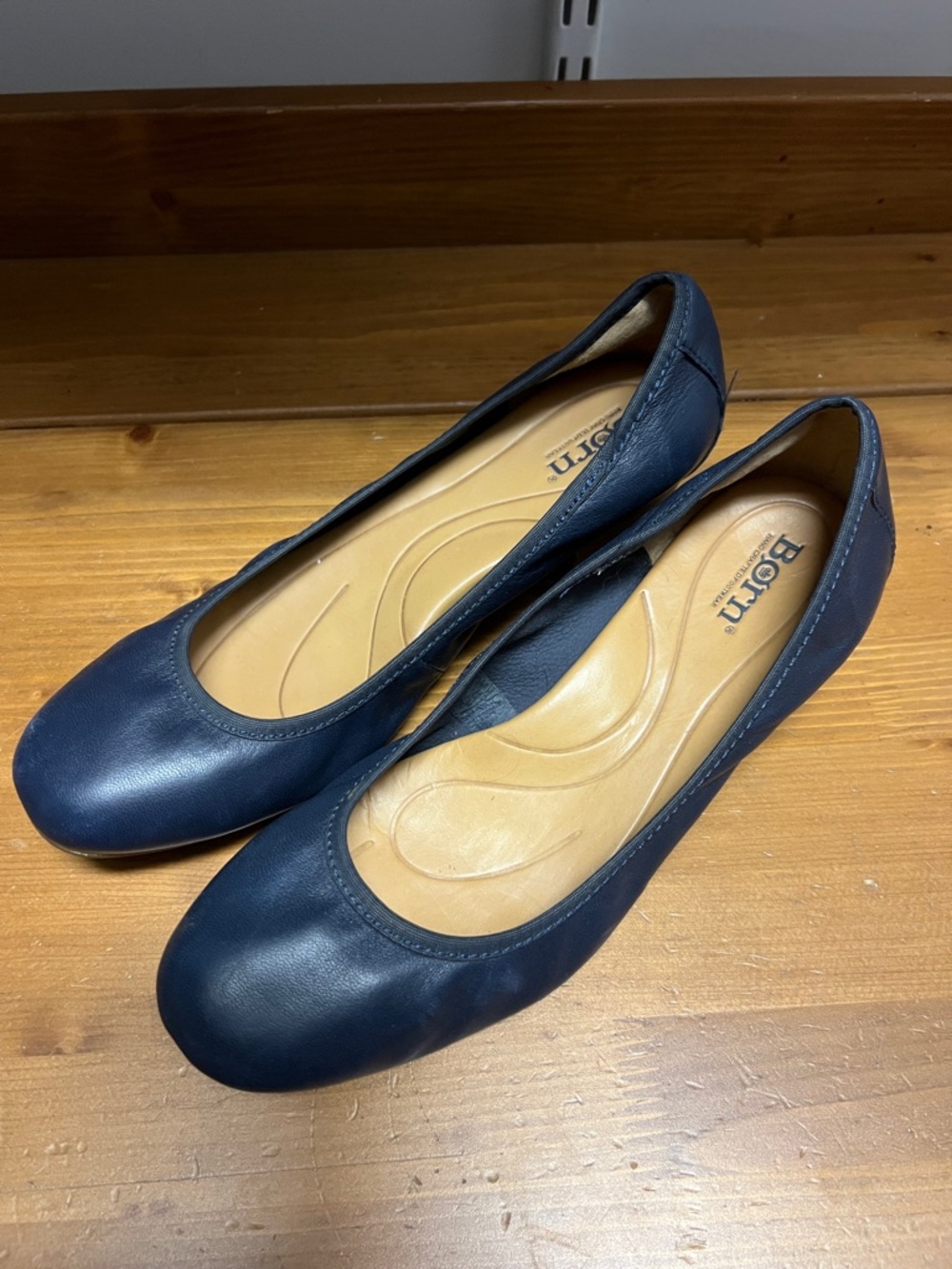 Born Women's Navy Leather Ballet Chunky Heel